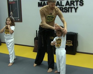 Martial Arts for Kids – First Self Defense Lesson (Krav Maga)