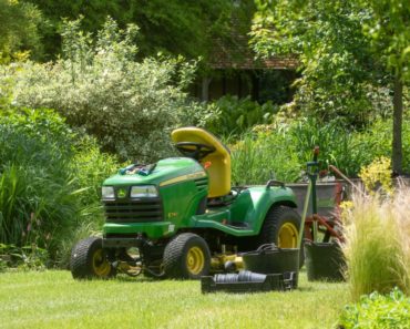 A few reasons to get a compact tractor