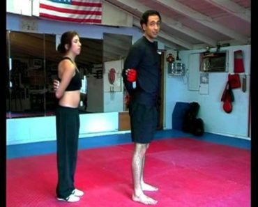 Karate Self-Defense Tips : Karate Stretches