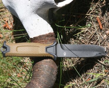 13 Best Hunting Survival Knife | You Must Know