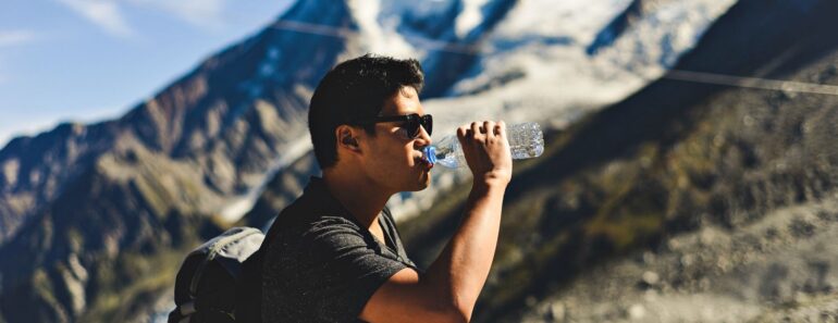 Stay Hydrated | How To Stay Hydrated While Hiking [Video]