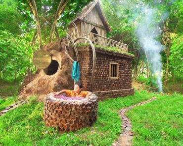 Survival Girl Build The Most Beautiful House Wooden Short and Bamboo with Bathtub by Living Ancient
