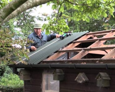 How to re-roof a shed with Onduline corrugated roofing sheets