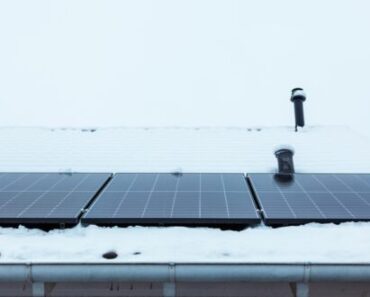 Why Solar Panels Are More Efficient In Cold Weather